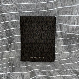 Michael Kors Passport Holder / Wallet